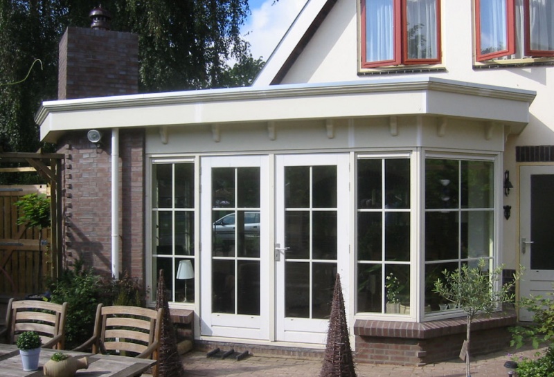 Uitbouw in huis en tuin Uitbouw aan huis